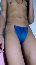 Nomi270 webcam cam4 model stream image