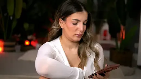 KellyMathews webcam stripchat model stream image