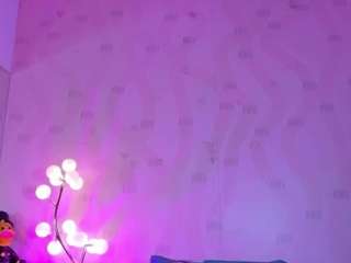 innocenthazel webcam model stream image