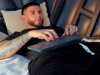 Robert Croy webcam flirt4free model stream image