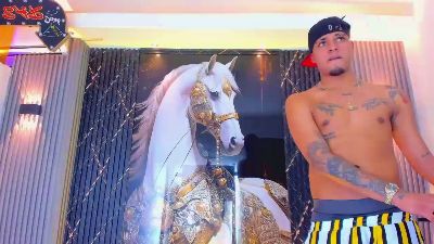 Kinghtsofnight webcam model stream image