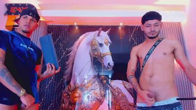 Kinghtsofnight webcam model stream image