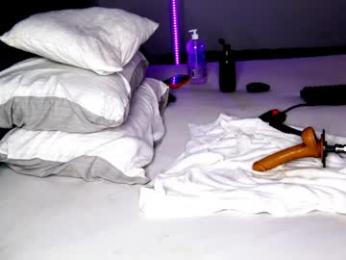 dee_waters webcam chaturbate model stream image