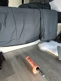 Alyssa_76 webcam stripchat model stream image