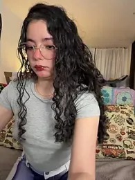 Antoniart_ webcam model stream image