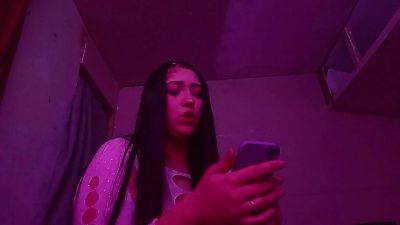 _____19 webcam model stream image