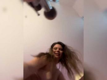 Chiculya webcam bongacams model stream image