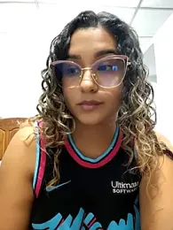BrendaGirs webcam model stream image
