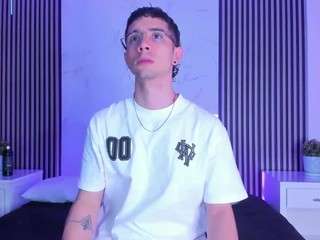 liiamhudson webcam camsoda model stream image