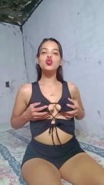 hadahotX webcam cam4 model stream image