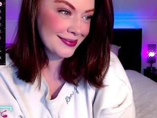 crystalcream webcam model stream image