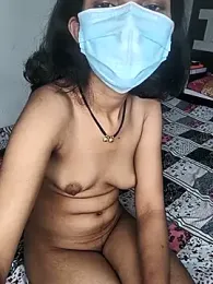 Shivani2002 webcam model stream image