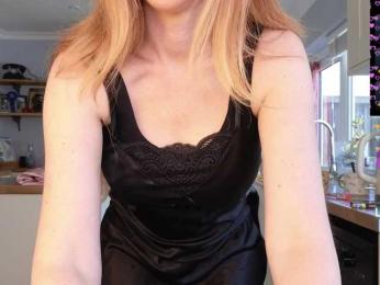 stripmequick webcam bongacams model stream image