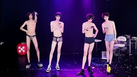 GGBond-02 webcam stripchat model stream image