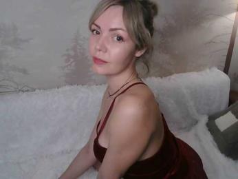 Red_Rose_98 webcam bongacams model stream image