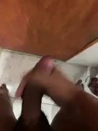 gus_haha webcam model stream image