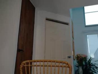 grettabenett_ webcam model stream image