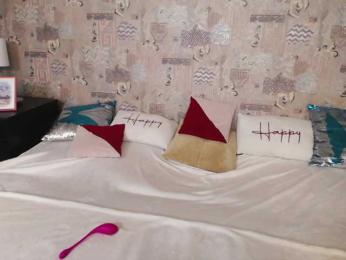 Unusual-G webcam bongacams model stream image