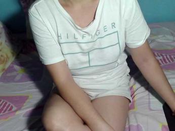 LizBeth23 webcam bongacams model stream image