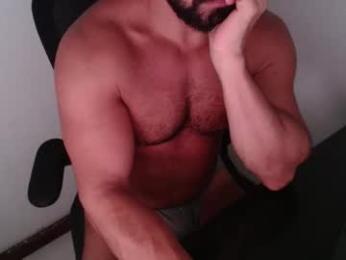 beard_top_guy webcam chaturbate model stream image