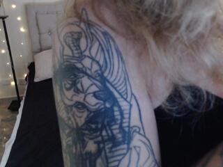 Liss Paris webcam model stream image