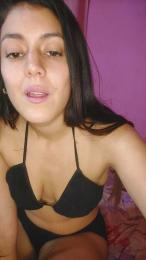 Luzzromano webcam model stream image