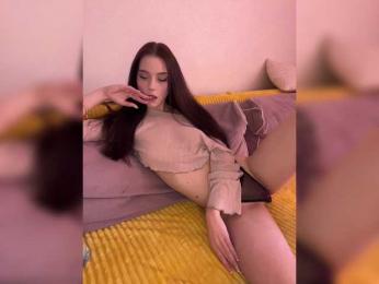 -Violetta- webcam bongacams model stream image
