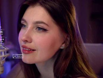 HoneyCherry webcam bongacams model stream image