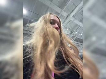 LiiBaby webcam model stream image