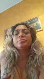 thalia1979 webcam cam4 model stream image