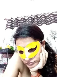 Gullapi webcam model stream image