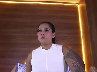 violeta-evanz webcam model stream image