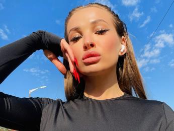 KatyMonro webcam model stream image