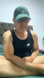 Hennrhy70 webcam model stream image