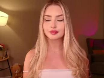 cute18cute webcam chaturbate model stream image