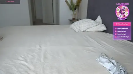 miss_juliaa webcam stripchat model stream image