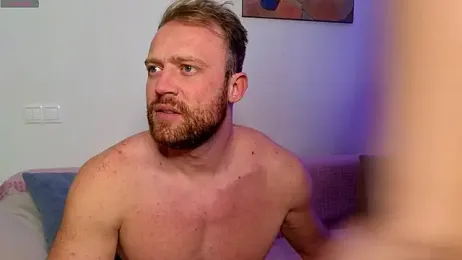 MaxMia webcam model stream image