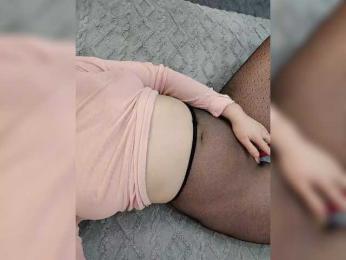 Angelia22 webcam bongacams model stream image