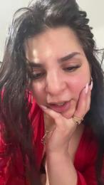 Lilinaughty webcam model stream image