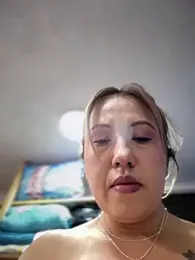 VIOLETA-25_ webcam stripchat model stream image