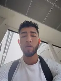 liam_bronw webcam model stream image