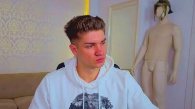 MaxKaidenn webcam model stream image