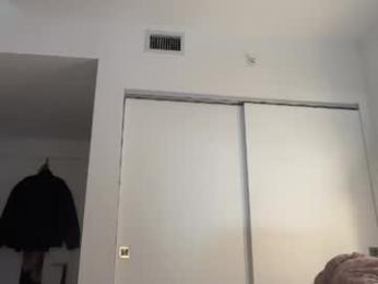 elenahere4u webcam model stream image