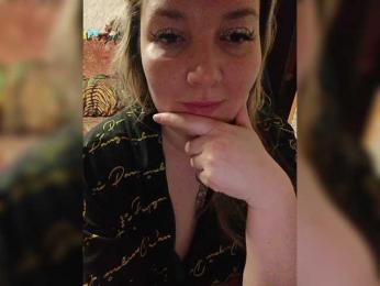 EngTeacher webcam model stream image