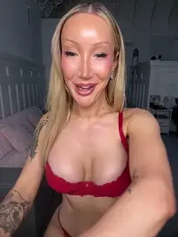 Allana29 webcam stripchat model stream image