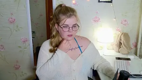 sinnamon_ webcam model stream image