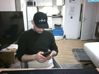 michaelmihai webcam model stream image