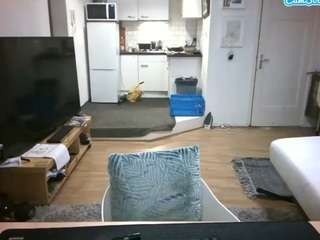 michaelmihai webcam model stream image