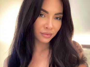 CaitlynEva webcam model stream image