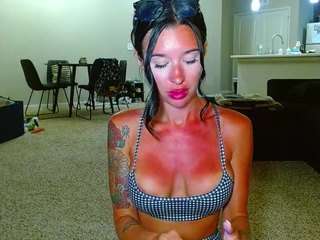 tighttinymilf webcam model stream image